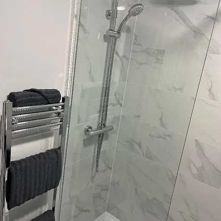 Modern Flat-apartment In Appartement Marton-in-Cleveland